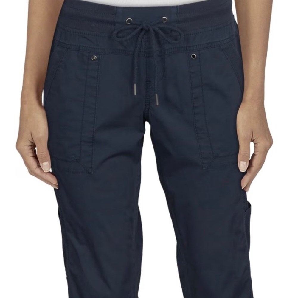 Natural Reflections  Capri pants navy blue size 16